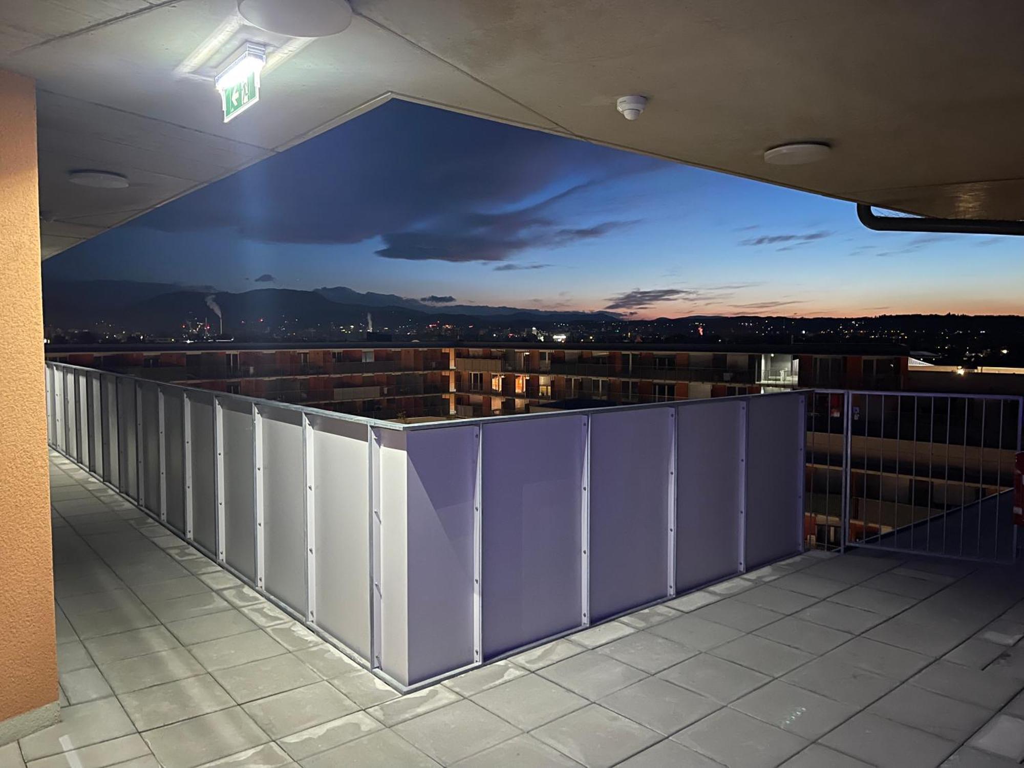100 Qm Penthouse, Self-Check-In, 2 Parkplaetze Apartment Graz Exterior photo